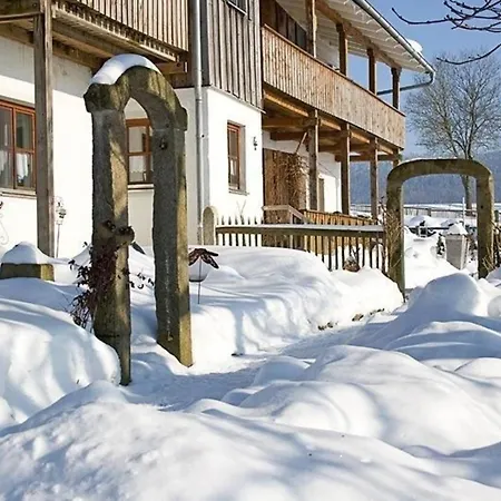 Am Rueckerlhof Katrin *
